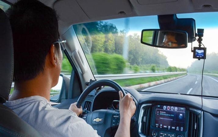 Xử lý nghiêm xe vận tải không lắp camera giám sát hành trình sau ngày 31/12/2021